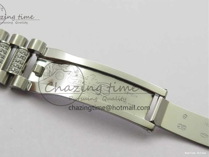 0517 SmoothTexture Day-Date 36mm 128239 SS Crystal BP Best Edition Black MOP Crystal Marker Dial on SS President Bracelet A 2681